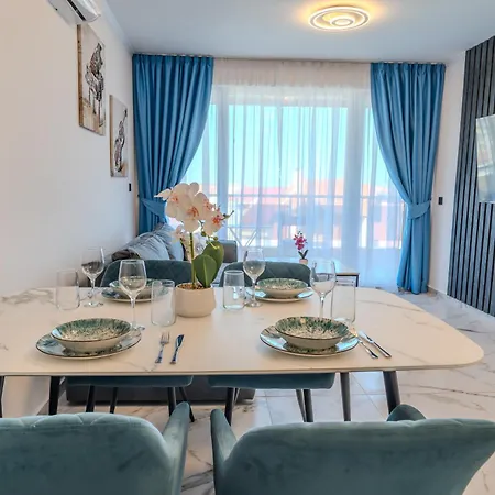 Apartament Sea View Luxury Apartments- Harbor View Luxury