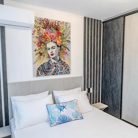 Sea View Luxury Apartments- Harbor View Luxury Appartamento *