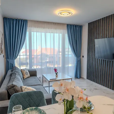 Sea View Luxury Apartments- Harbor View Luxury Appartamento